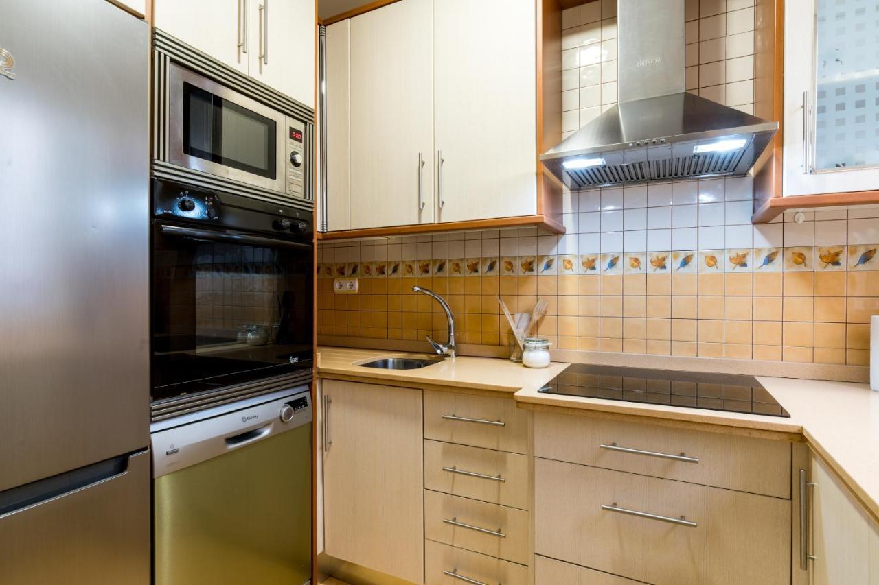 Holi-Rent Salado Apartment Seville Exterior photo
